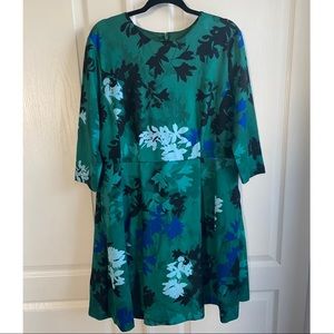 Beautiful Printed Dress!